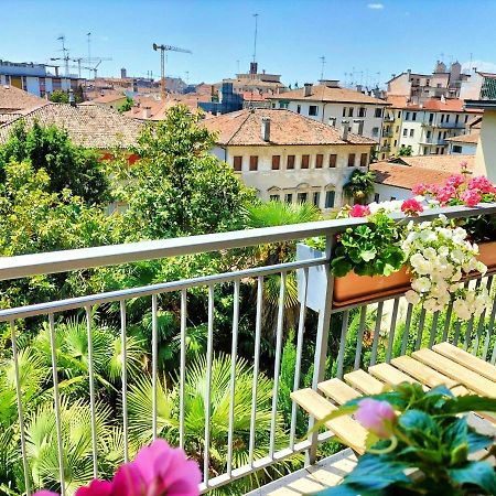 Dario.Home Amabile Dimora In Centro A เตรวิโซ ภายนอก รูปภาพ