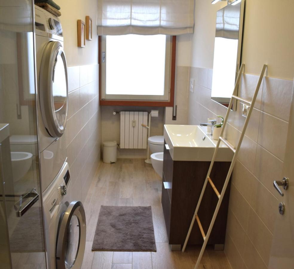 Dario.Home Amabile Dimora In Centro A เตรวิโซ ภายนอก รูปภาพ